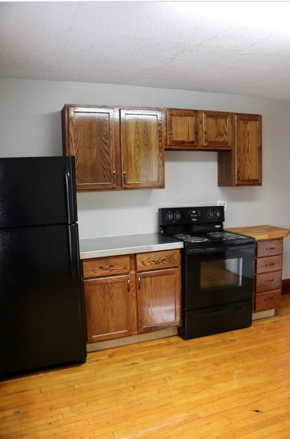 2nd Level Kitchen - 429 Warren St