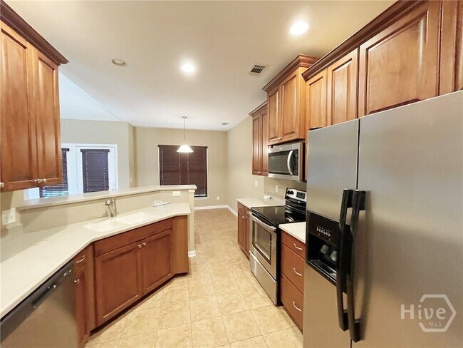 Building Photo - 216 Carlisle Way