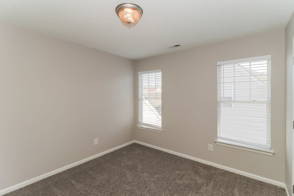 Building Photo - 2726 Thistle Brook Dr