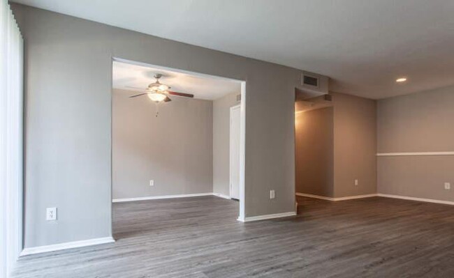 Building Photo - 1 bedroom in Houston TX 77084