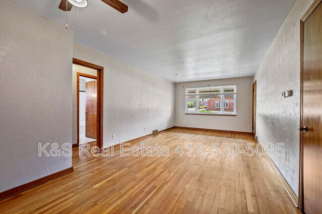 Building Photo - 1441 Lincoln Way