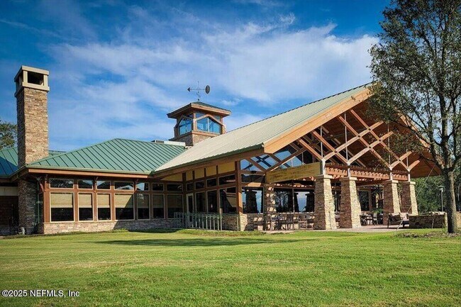 Building Photo - 336 Edge of Woods Rd