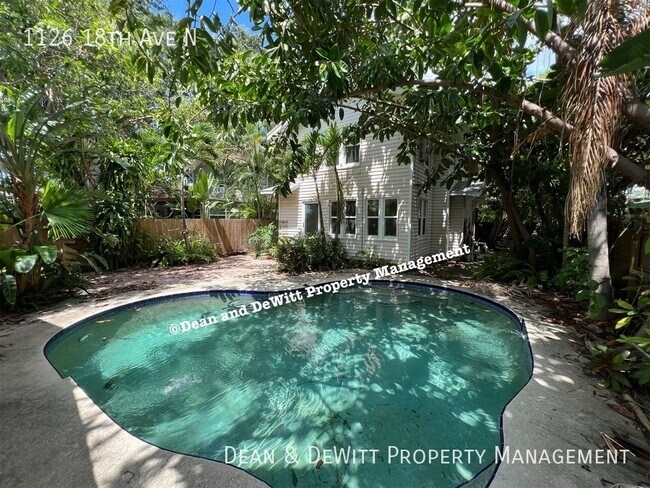 Building Photo - 1126 18th Ave N