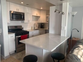 Building Photo - 3801 N St Louis Ave