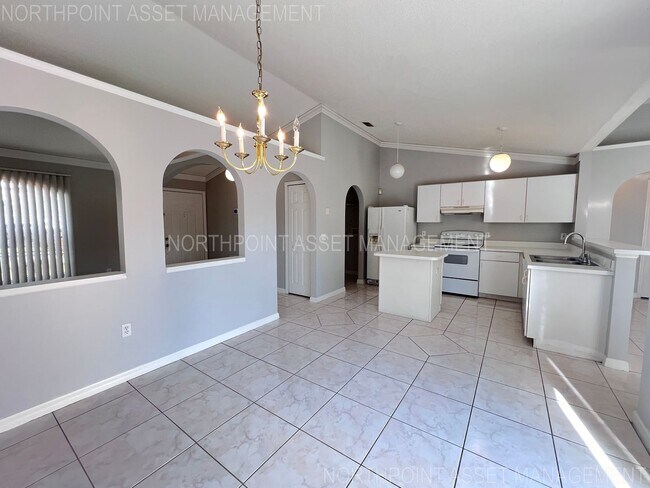 Building Photo - 3BR 2BA Home w/ 2-Car Garage • Dishwasher • Large Patio in Kissimmee
