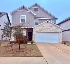 Building Photo - 513 Senca Pk