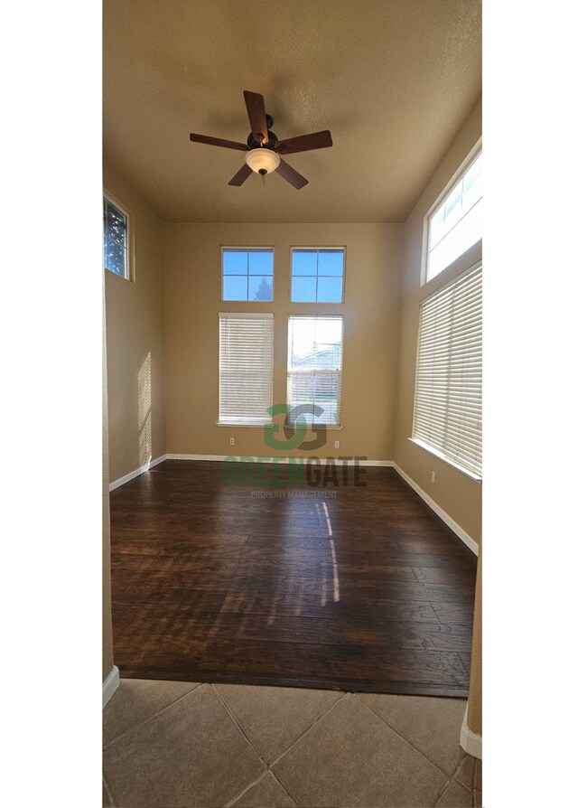 Building Photo - MOVE-IN SPECIAL 1/2 off 1st Months Rent!!! Spacious 4 Bedroom in Manteca!!! Ready