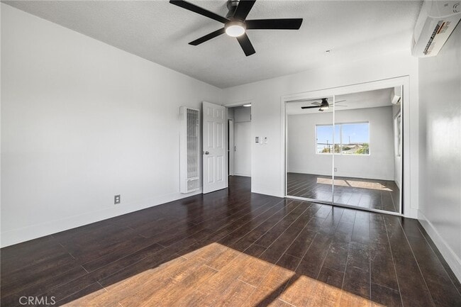 Building Photo - 3732 Dwiggins St