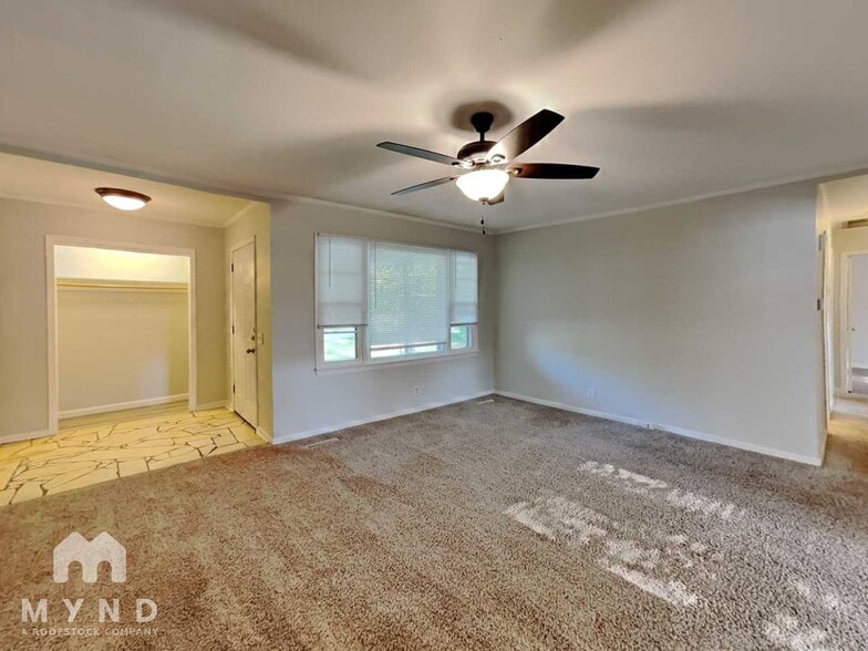 Building Photo - 1966 S Mayfair Ave