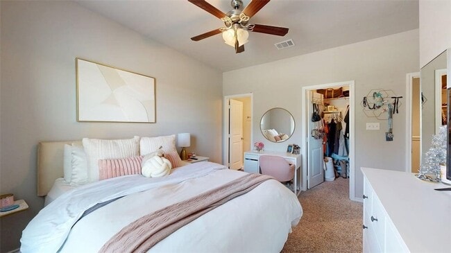 Building Photo - 2907 Papa Bear Dr