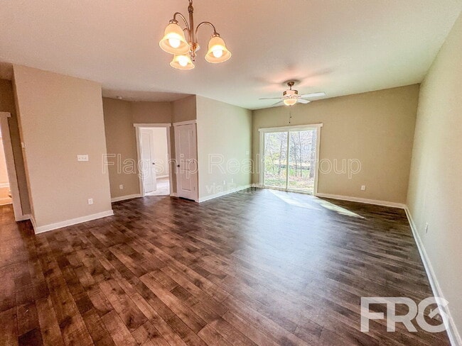 Building Photo - 1507 S Taylor St