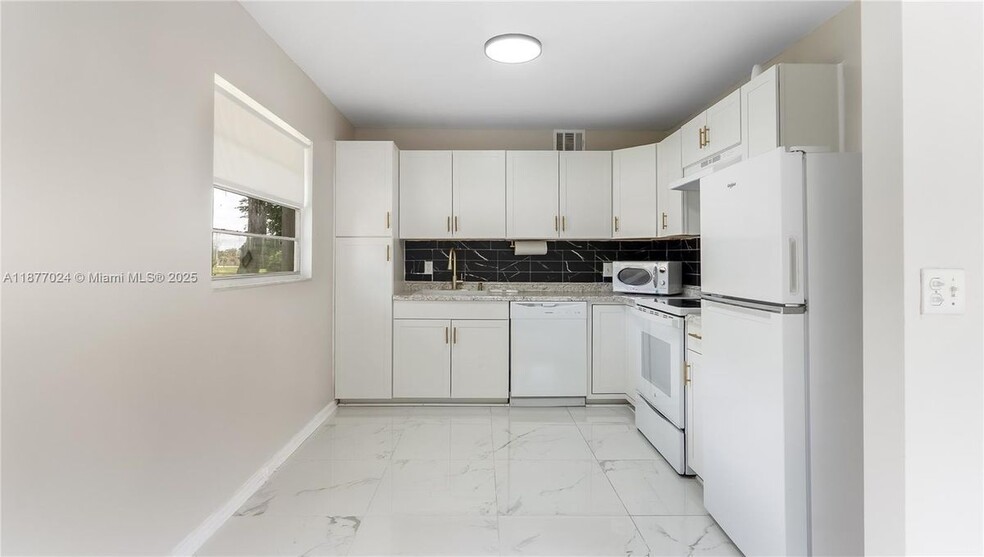 Building Photo - 251 SW 132nd Way