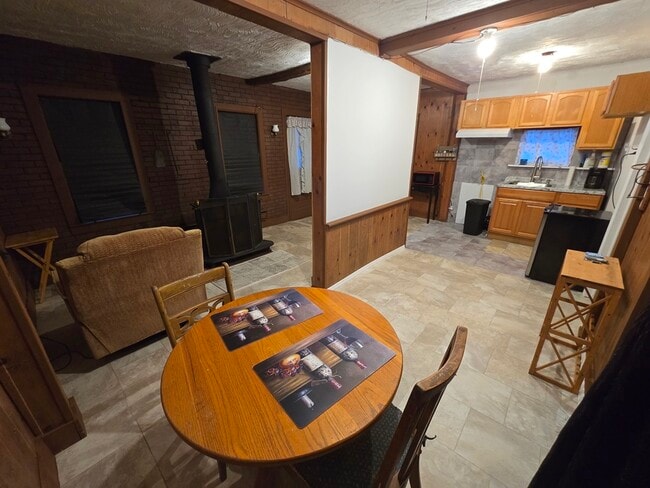 Building Photo - 286 Benton Hollow Rd