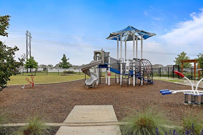 Building Photo - 1210 Teychas Dr
