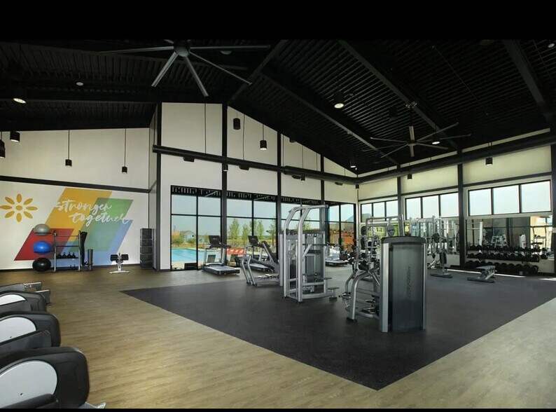 Building Photo - 701 Harmony Trl