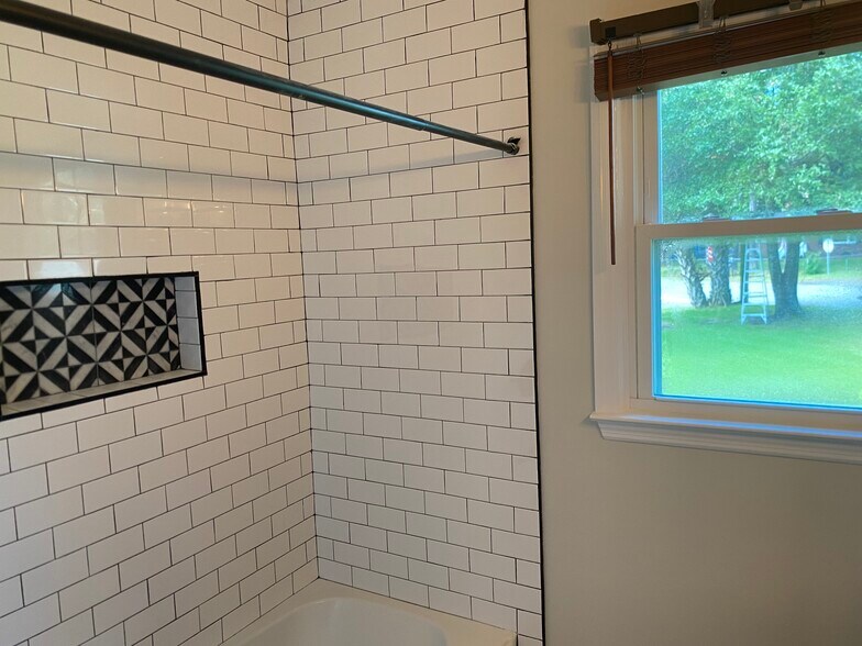 Building Photo - 2309 Scheper Ln