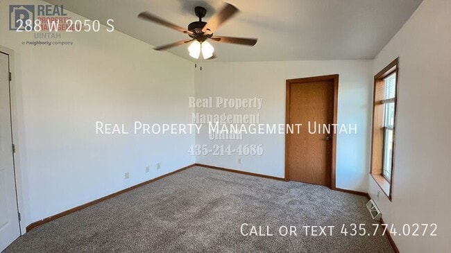 Building Photo - 288 2050 S