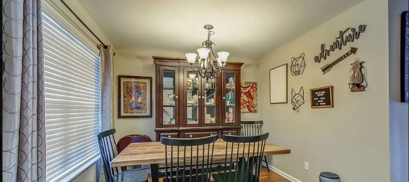 Building Photo - 1434 Riverbrook Dr