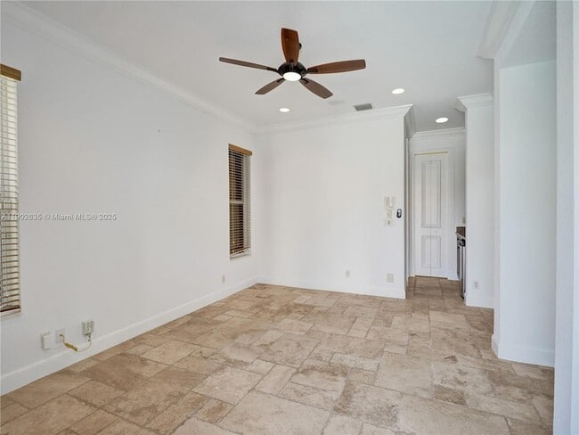Building Photo - 16291 Bristol Pointe Dr