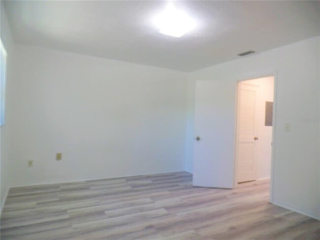Building Photo - 1240 70th St N