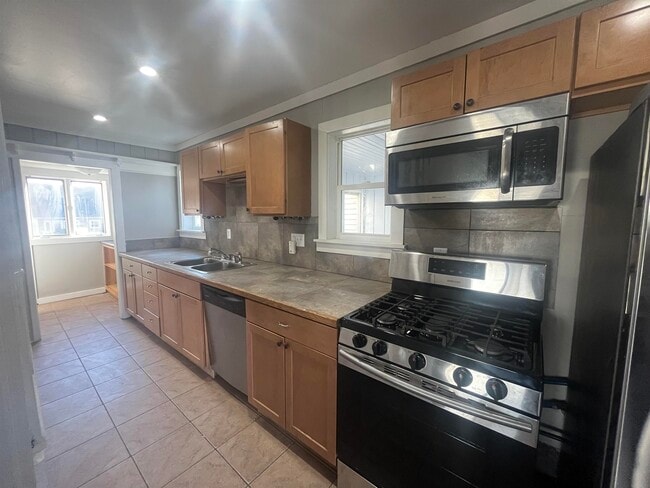 Building Photo - 1470 S Demeter Dr