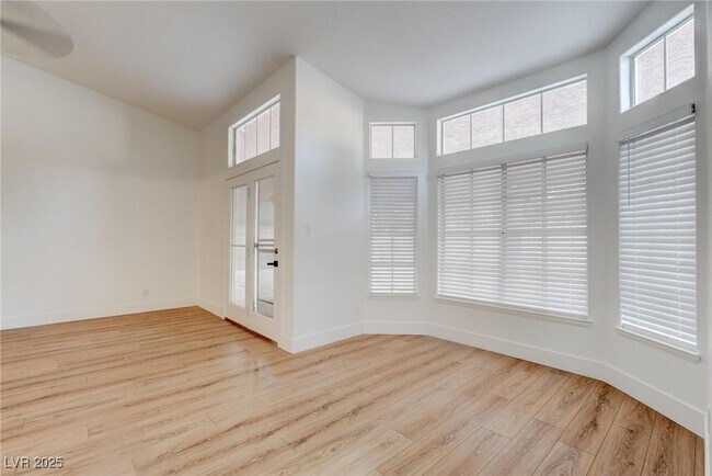 Building Photo - 8608 Highacre Dr