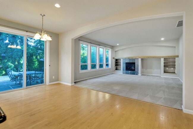 Building Photo - 21114 NW Galice Ln
