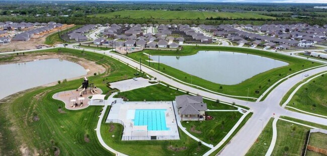 Building Photo - 4214 Briarstone Knl Trl