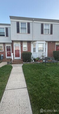 Building Photo - 8 Begonia Ct
