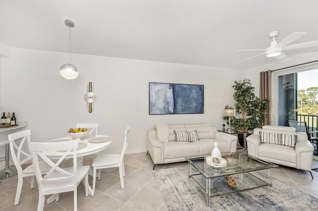 Building Photo - 12240 Wellen Golf St