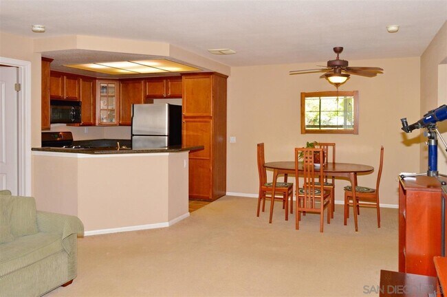 Building Photo - 3877 Pell Pl