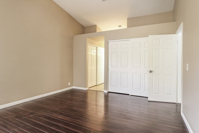 Building Photo - 19415 N 77th Ave