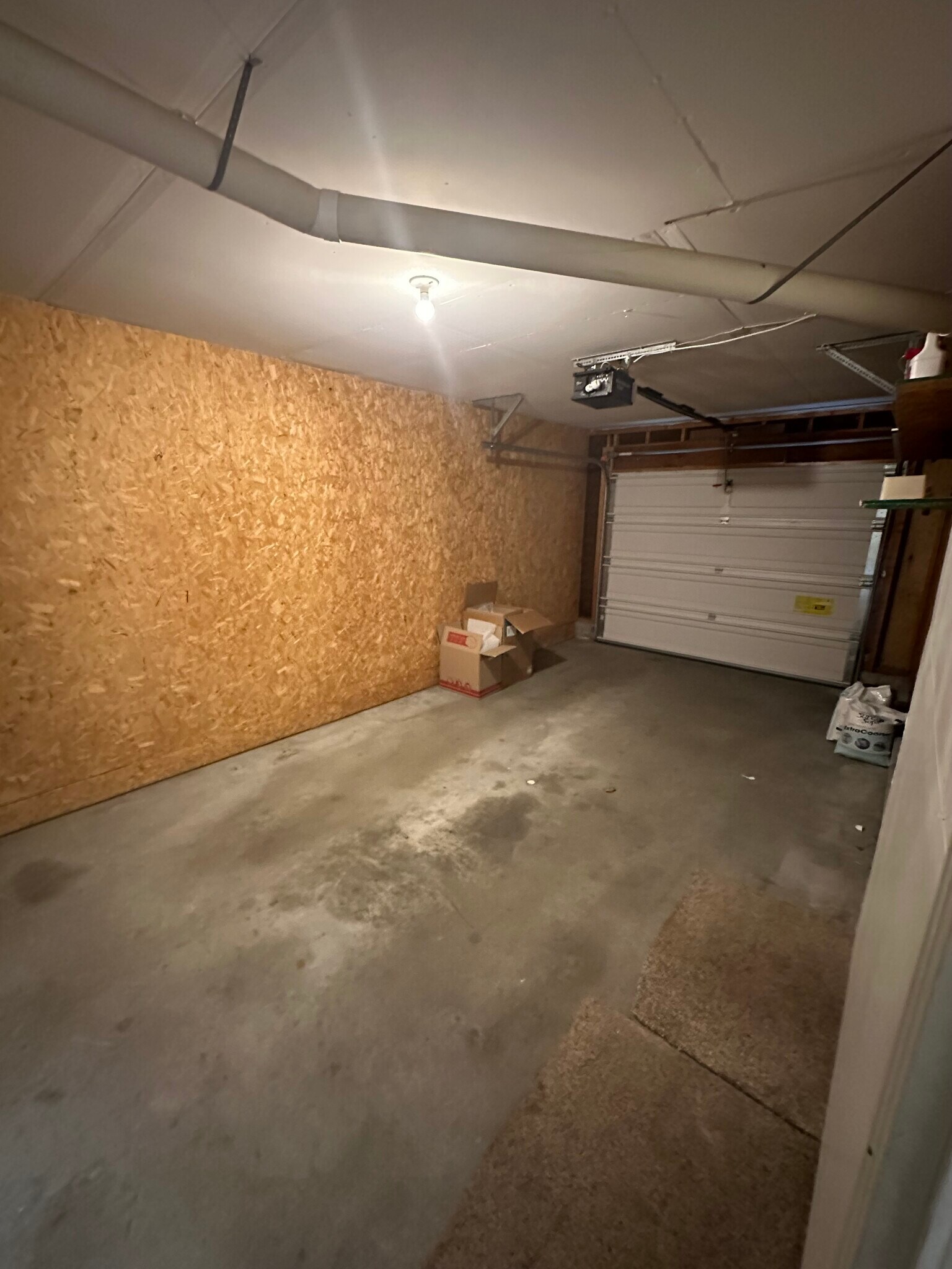 Attached garage w/opener - 718 Randy Rd