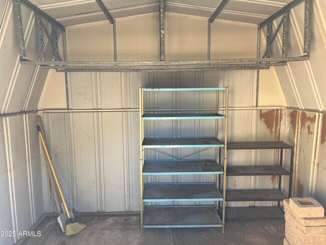 Building Photo - 10801 N 43rd Dr