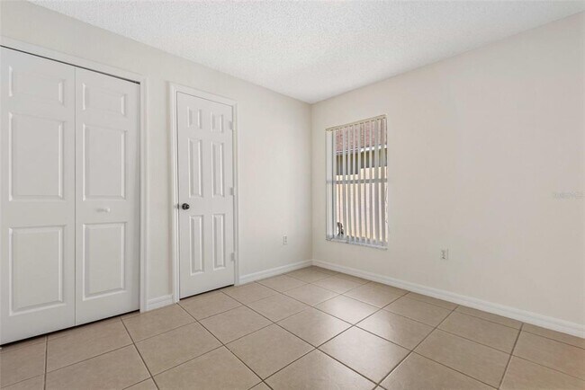 Building Photo - 123 Fox Loop