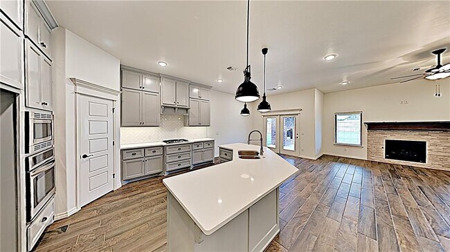 Building Photo - 14316 Limestone Ln