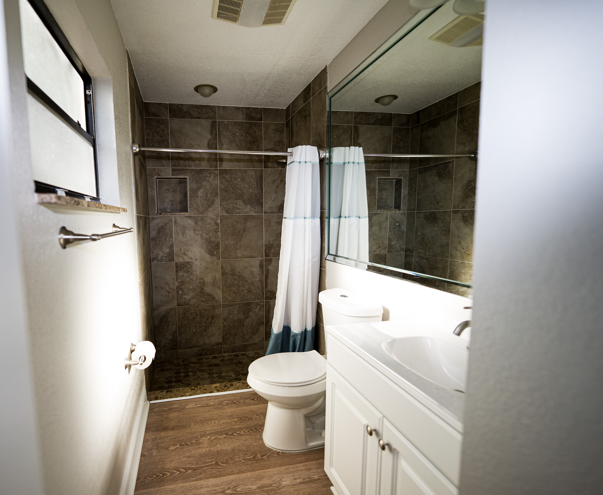 Master Bathroom - 37 Carriage Hill Cir