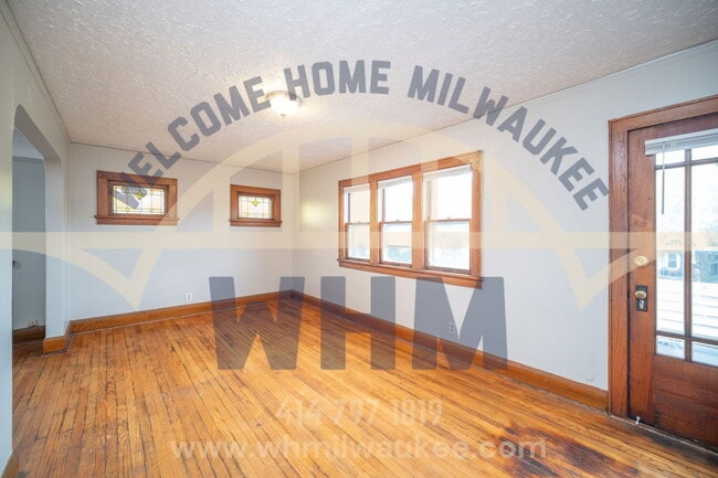 Building Photo - 2904 N 55th St