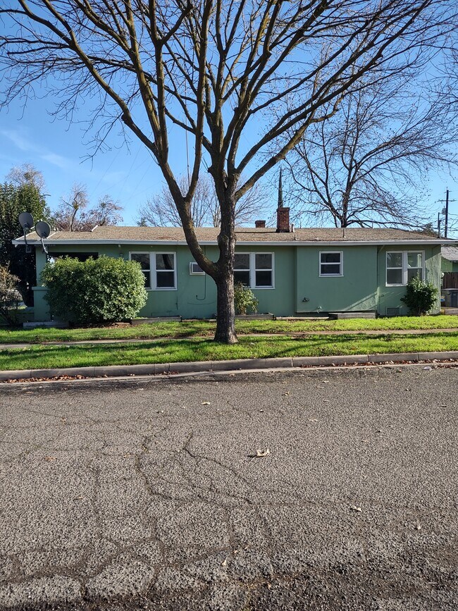 Primary Photo - 62 W 23rd St