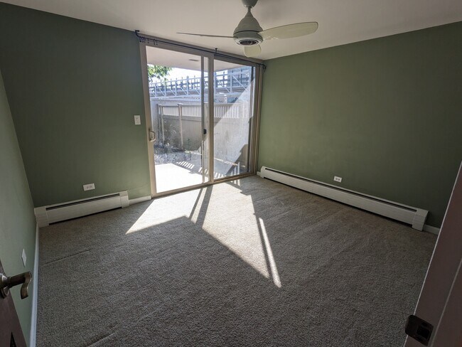 Building Photo - 4600 E Asbury Cir