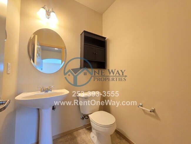 Building Photo - 15410 87th Ave E