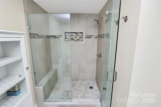 Building Photo - 1315 East Blvd