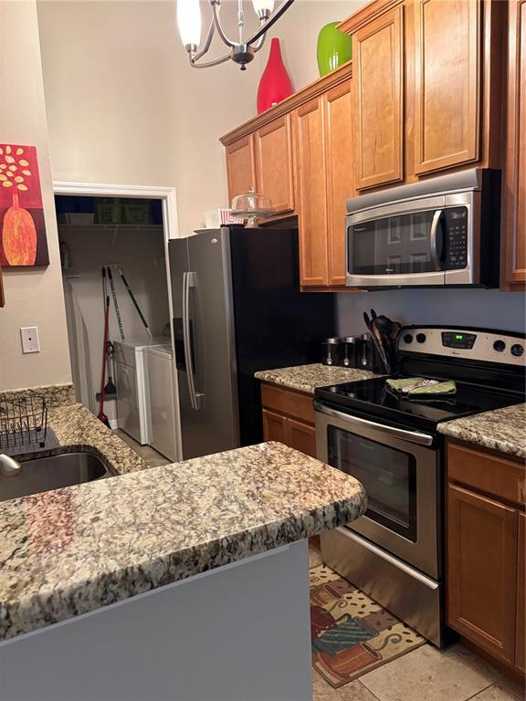 Building Photo - 2516 Grassy Point Dr