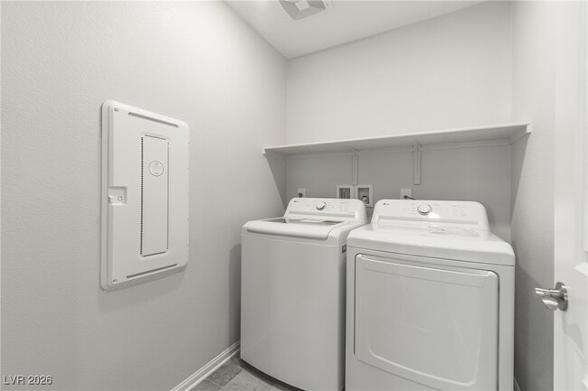 Building Photo - 7845 Wolf Fang Ct