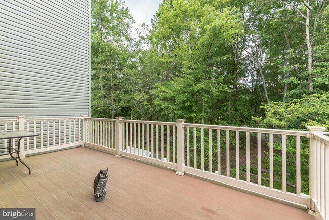 Building Photo - 7524 Holly Ridge Dr