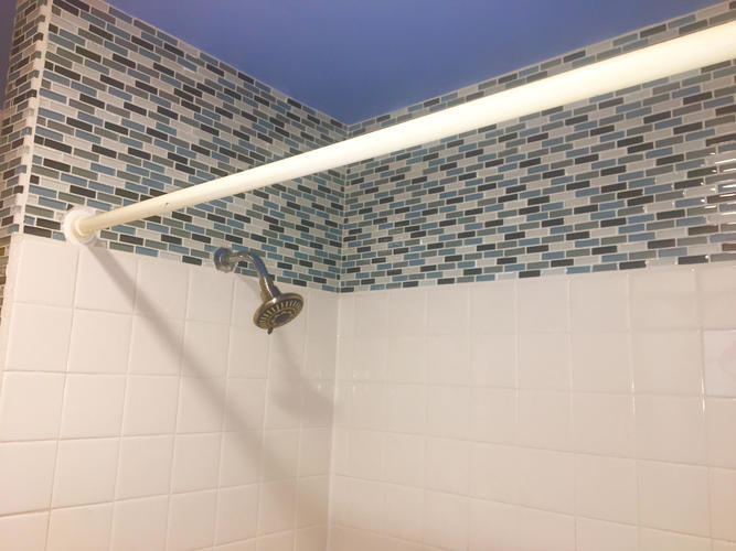 Tiled Shower - 2032 Belmont Rd NW