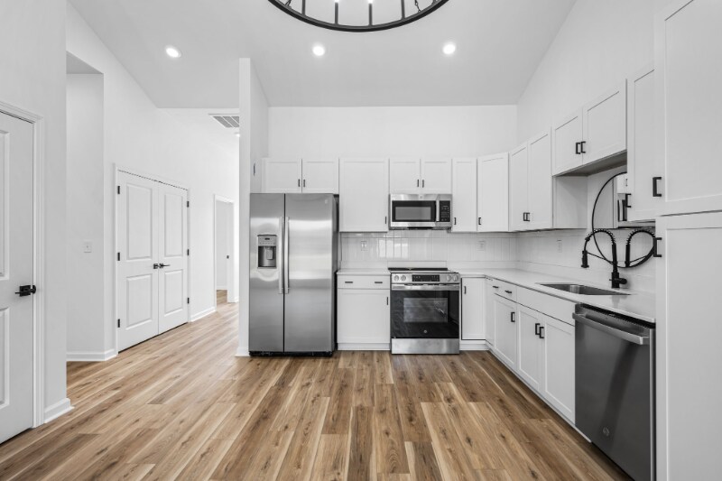 Building Photo - 202 Indigo Ln