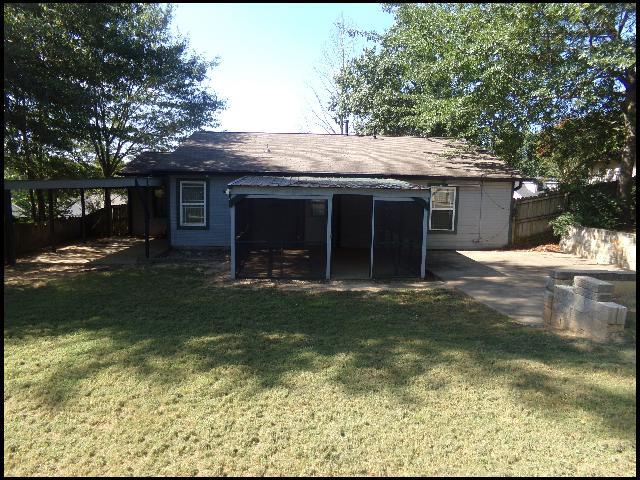 Building Photo - 2704 Timbermist Cir