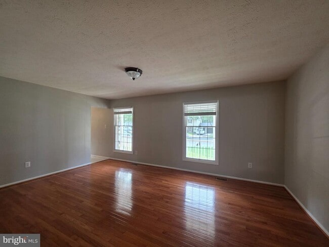 Building Photo - 10054 Cotton Mill Ln