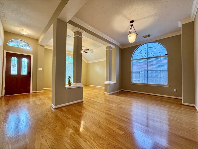 Building Photo - 1215 Wood Haven Ct